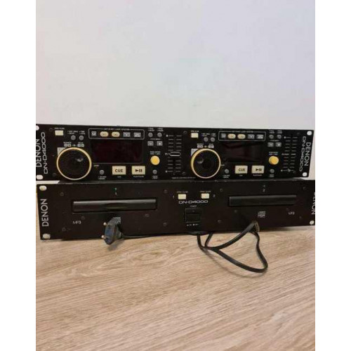 Сдвоенный CD - проигрыватель Denon D-4000