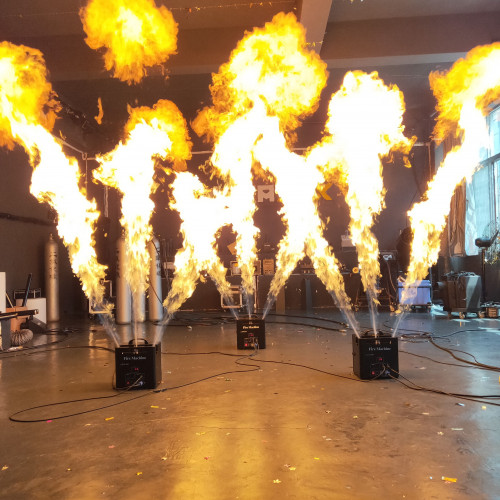 Аренда газовых горелок Spray fire machine DMX